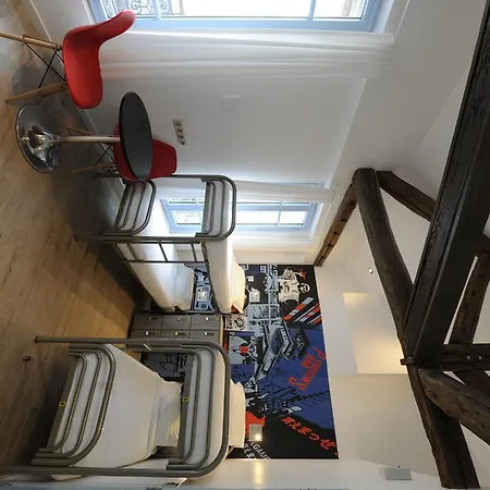 Auberge de jeunesse The 3 Ducks Eiffel Tower By Hiphophostels *
