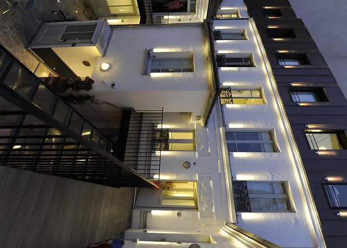 호스텔 3 덕스 에펠 타워 바이 힙합호스텔스 파리